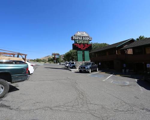 Topaz Lodge and Casino